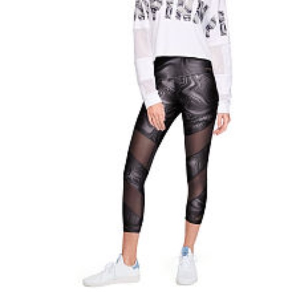 Medium VS Pink Victoria/’s Secret Pink Ultimate High Waist Crop Legging Blue New NWT